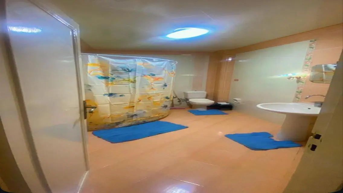 Apartment for Rent with a Great Lobby