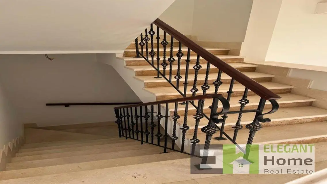 Luxury Apartment for Rent with 4 Bedrooms and 330 sqm