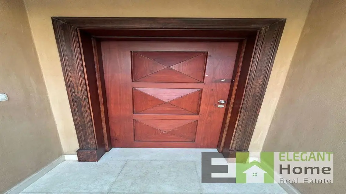 Luxury Apartment for Rent with 4 Bedrooms and 330 sqm