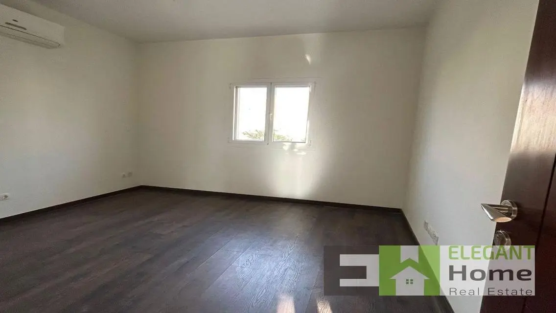 Luxury Apartment for Rent with 4 Bedrooms and 330 sqm
