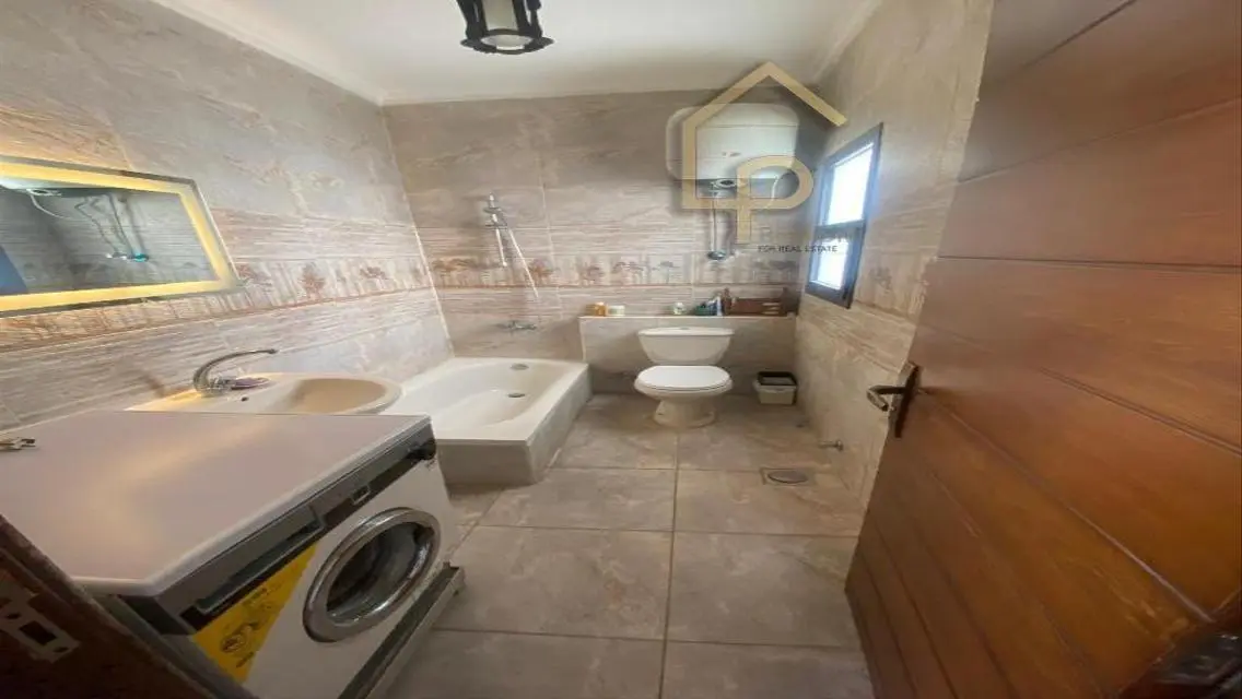 Luxurious Apartment for Rent in Beverly Hills Zayed