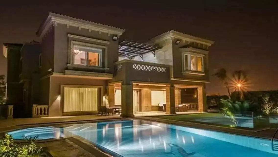 Luxury Apartment in Swan Lake - Stunning Sea View
