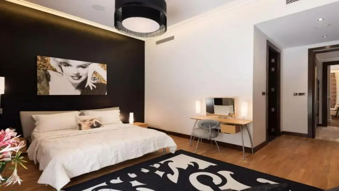 Luxury Apartment in Swan Lake - Stunning Sea View