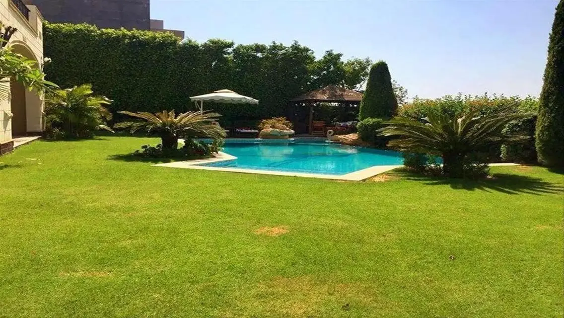 Luxury Apartment in Swan Lake - Stunning Sea View
