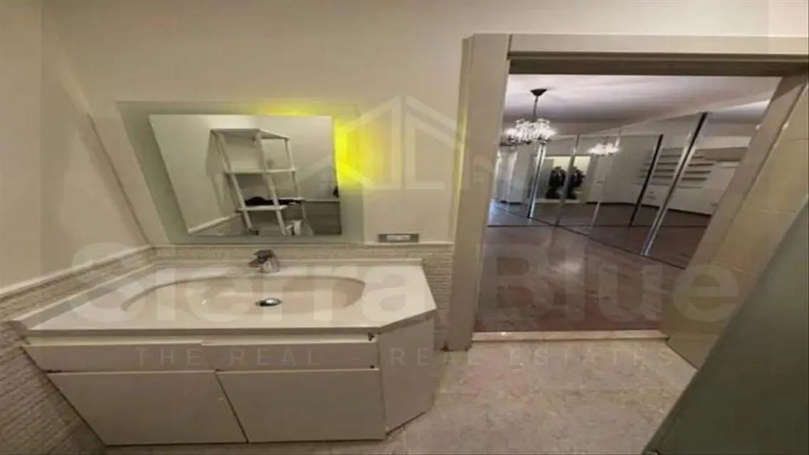 Luxury Property with All Amenities in a Prime Location