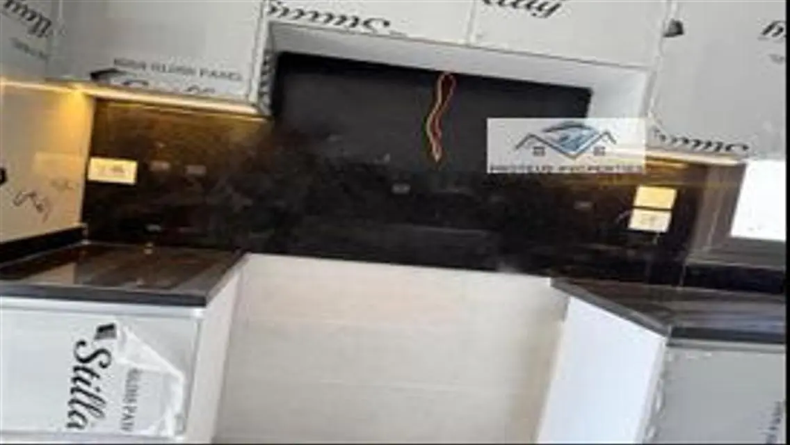 شقة جديدة للبيع بمساحة 155 متر بحيرة مطلة