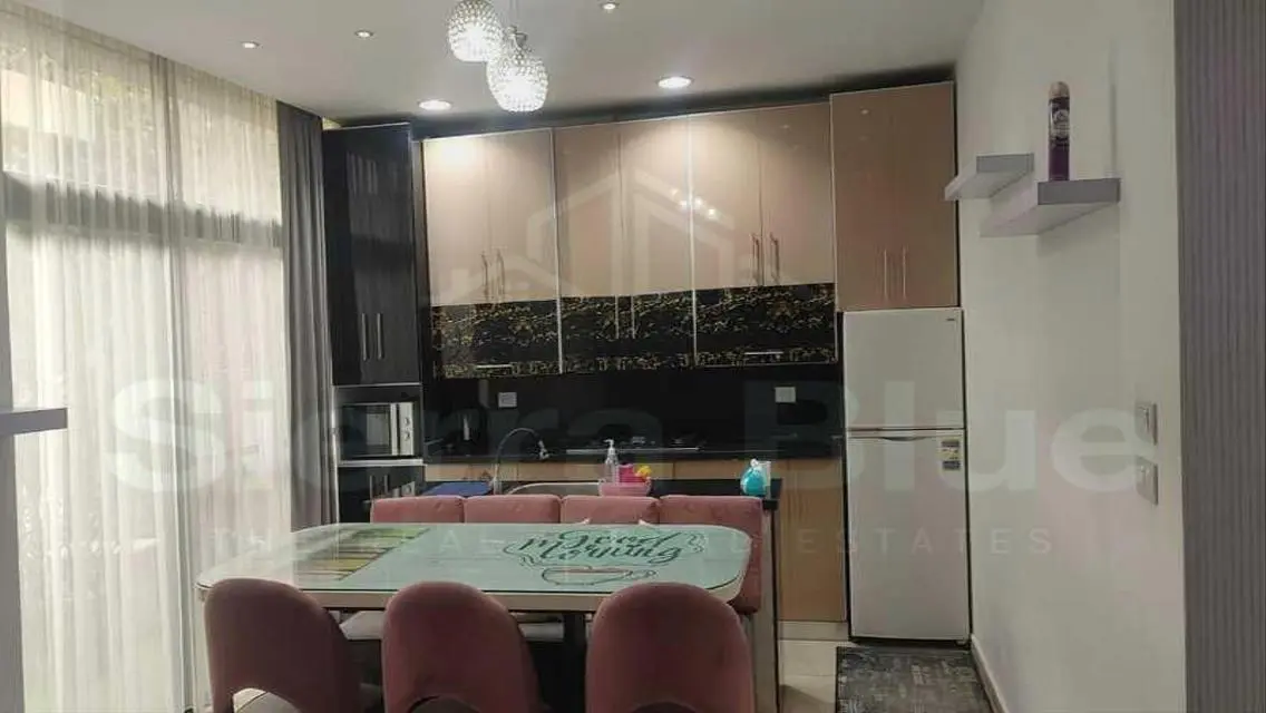 Luxurious Villa for Sale with Spacious Living