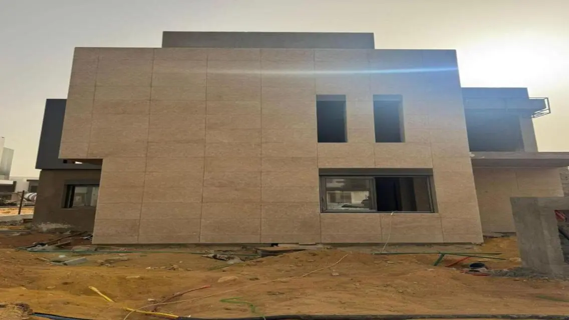 Luxury Villa for Rent with Spacious Layout and Private Garden