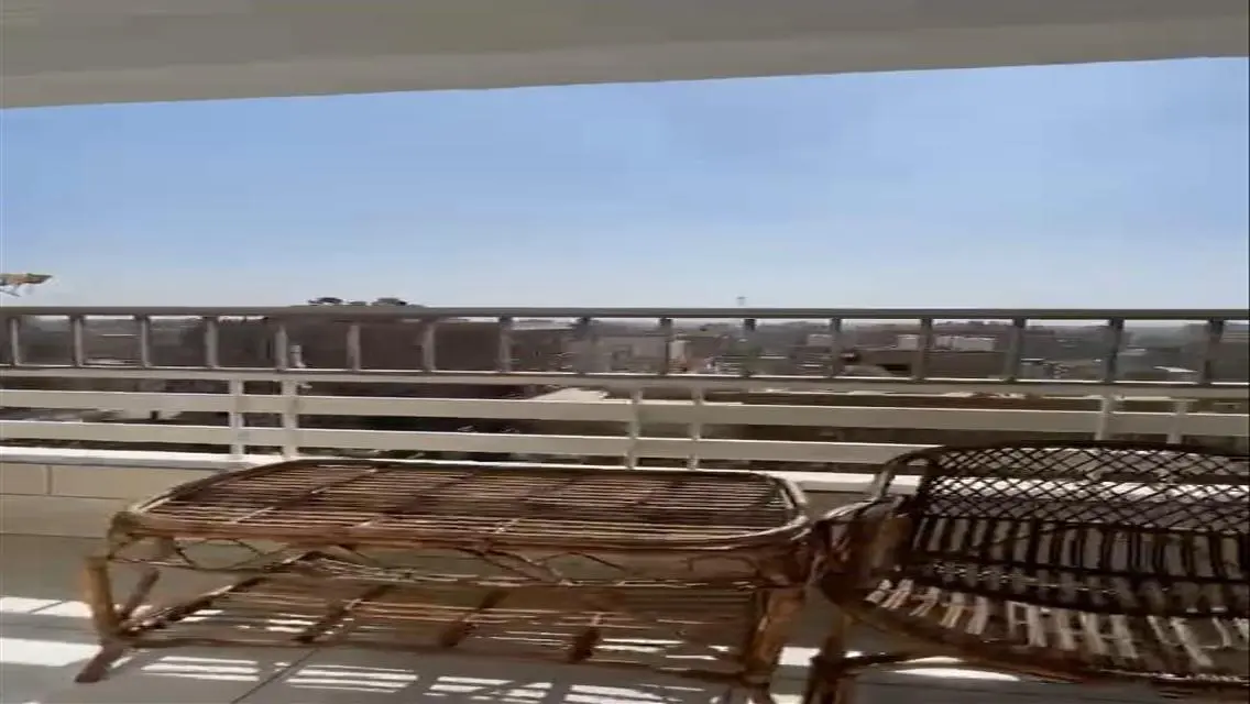 شقة فاخرة بمساحة رائعة للبيع