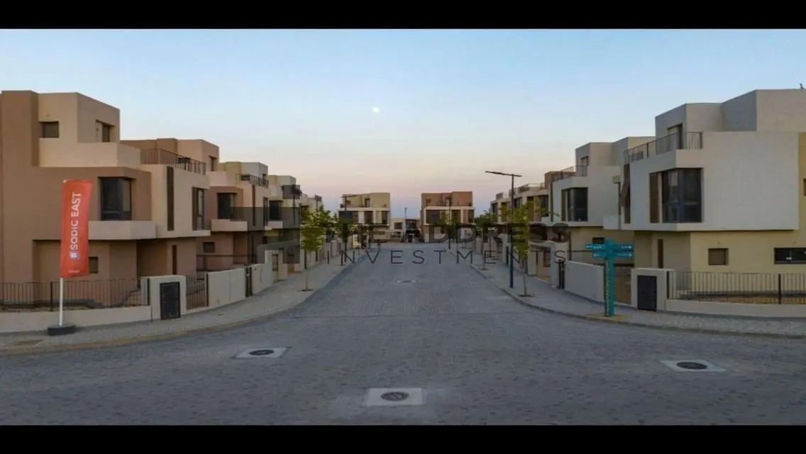 Luxury Residential Home in Sodic - 670