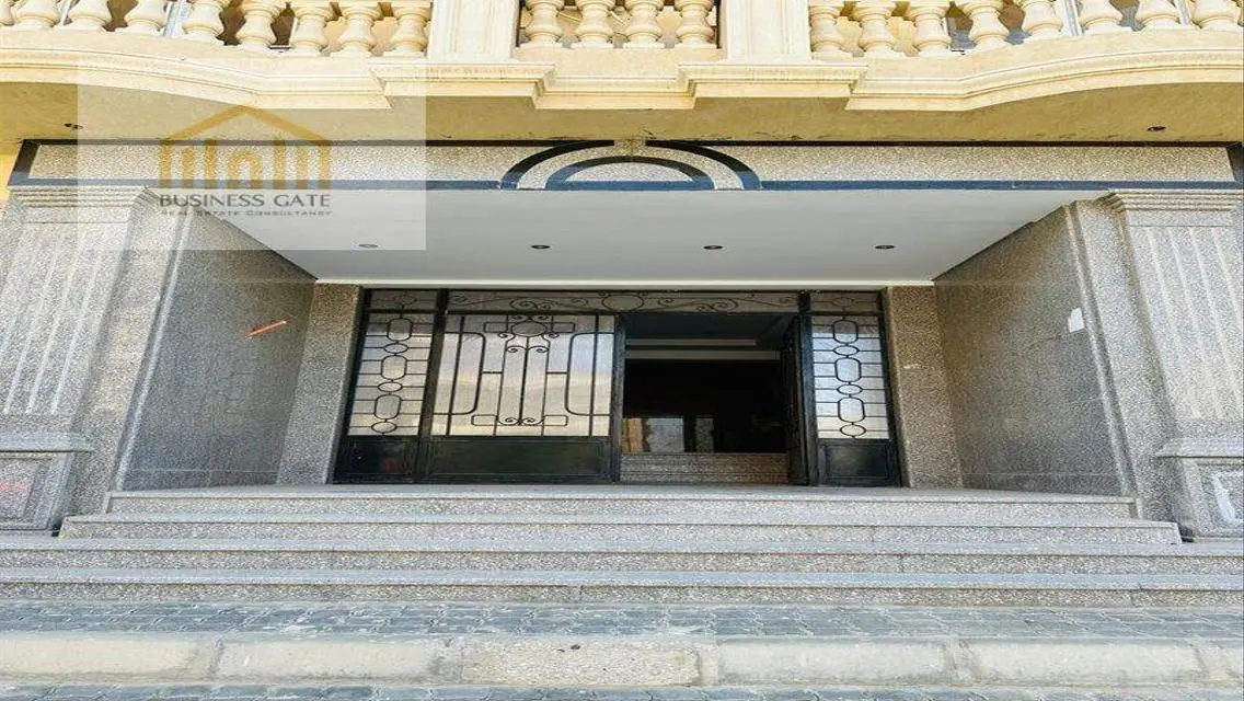 Luxury Penthouse 305 - Invest in Stunning Views