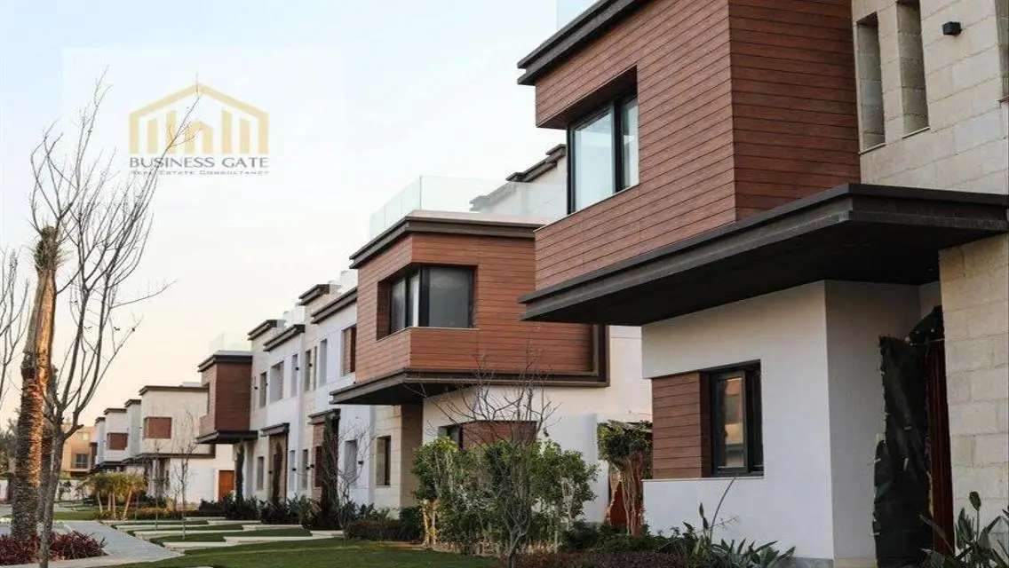 Luxury Villa with Private Garden and Pool at an Attractive Price