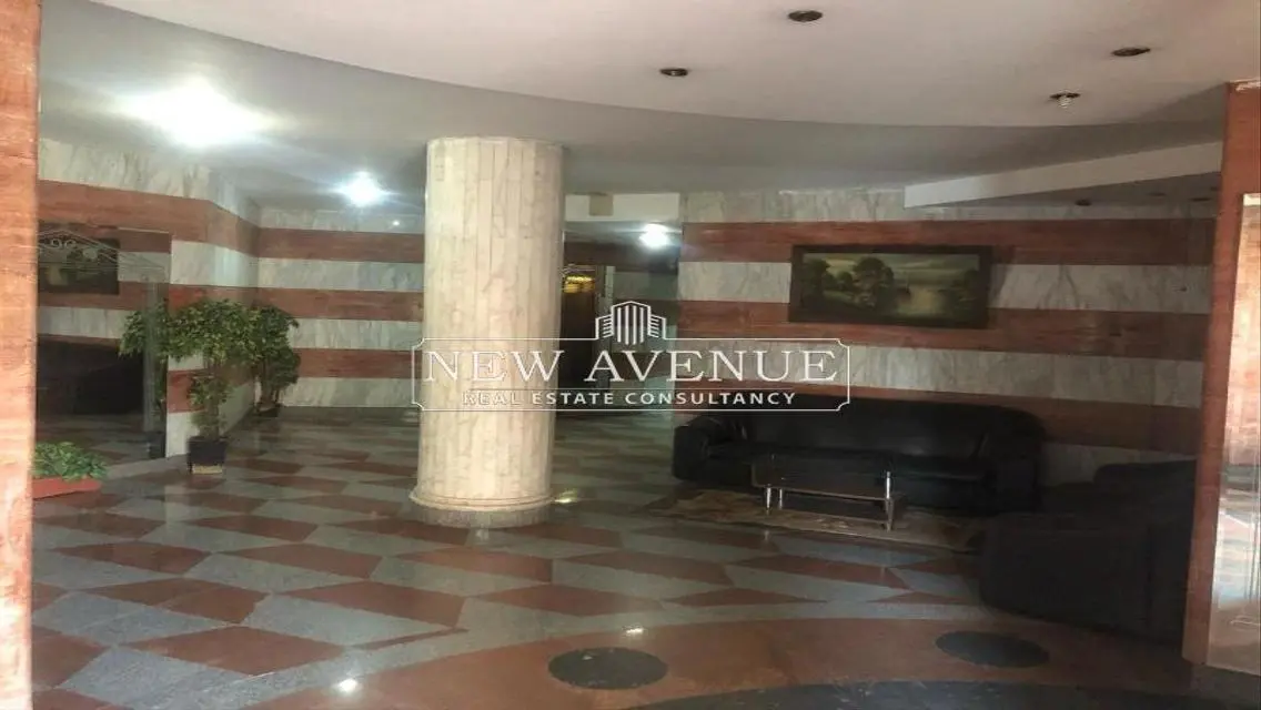 شقة رائعة بسعر مميز في موقع ممتاز