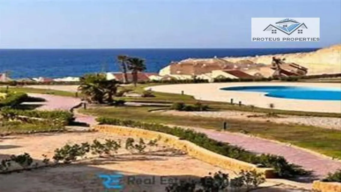 شقة فاخرة للبيع مع إطلالة على البحيرات