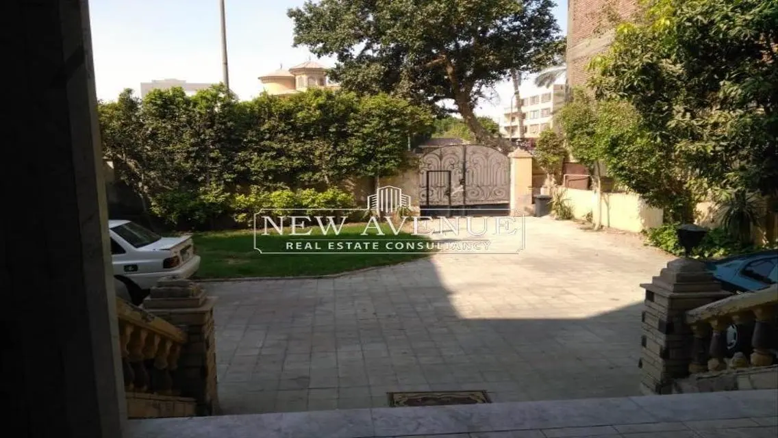 Incredible Investment Opportunity - Luxury Apartment at an Attractive Price