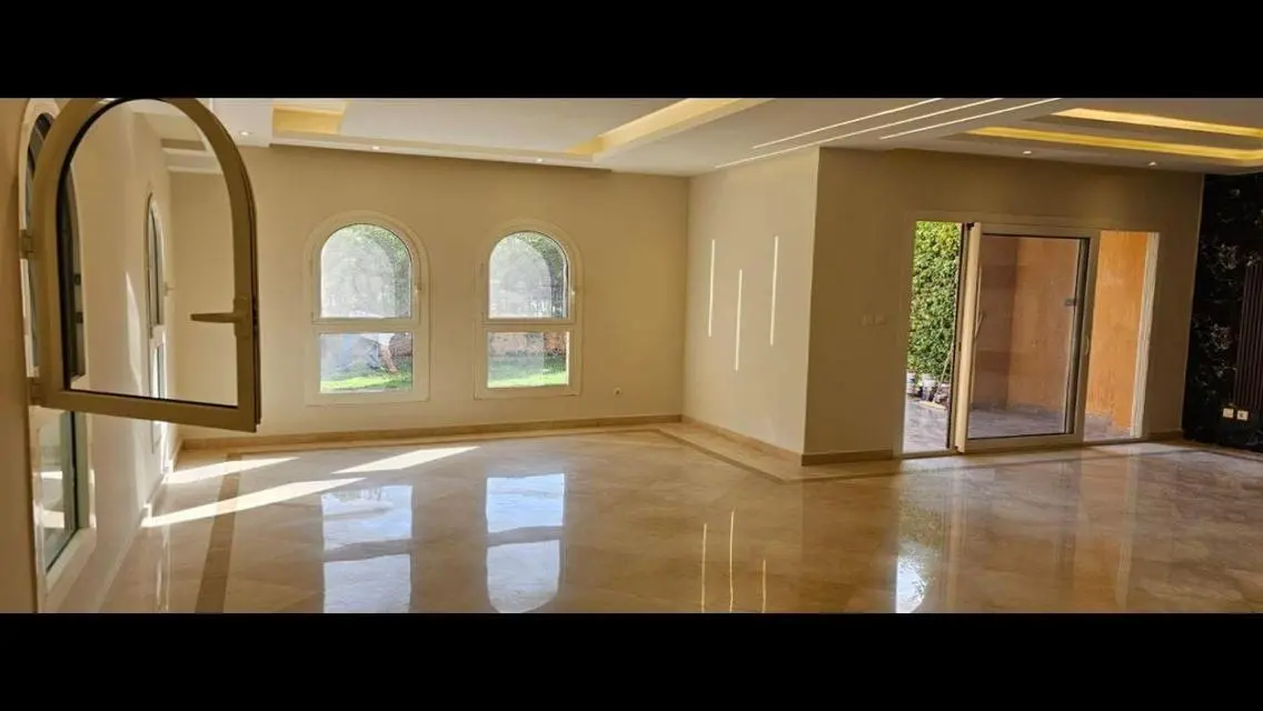 Luxury Apartment with Maid Room and Private Garden for Sale