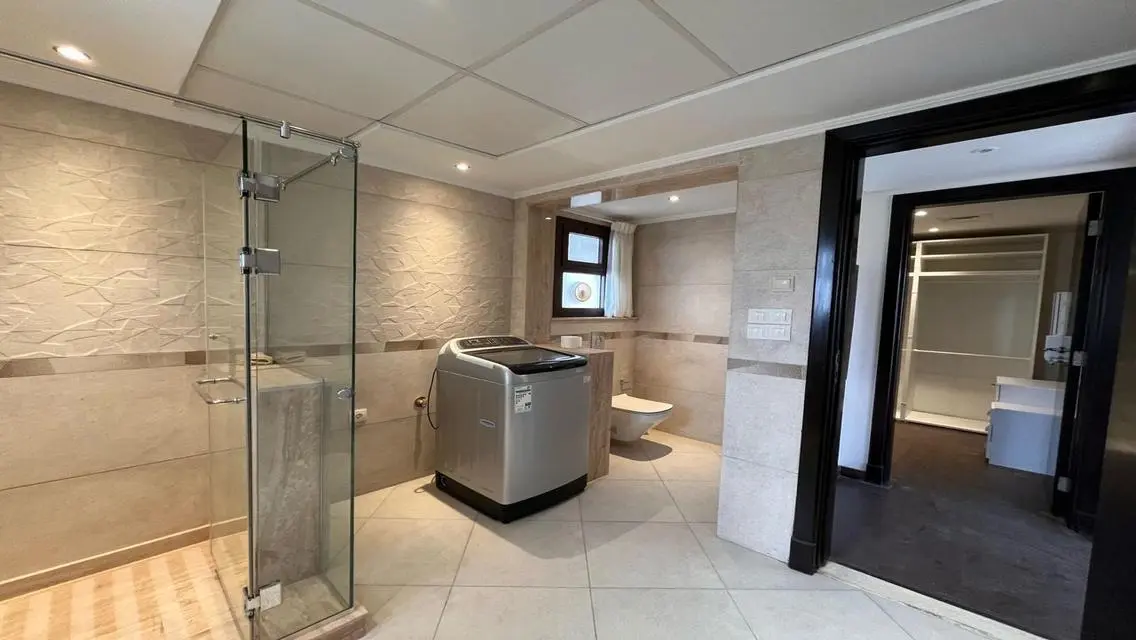 Luxury Villa for Sale - 5000 Square Meters
