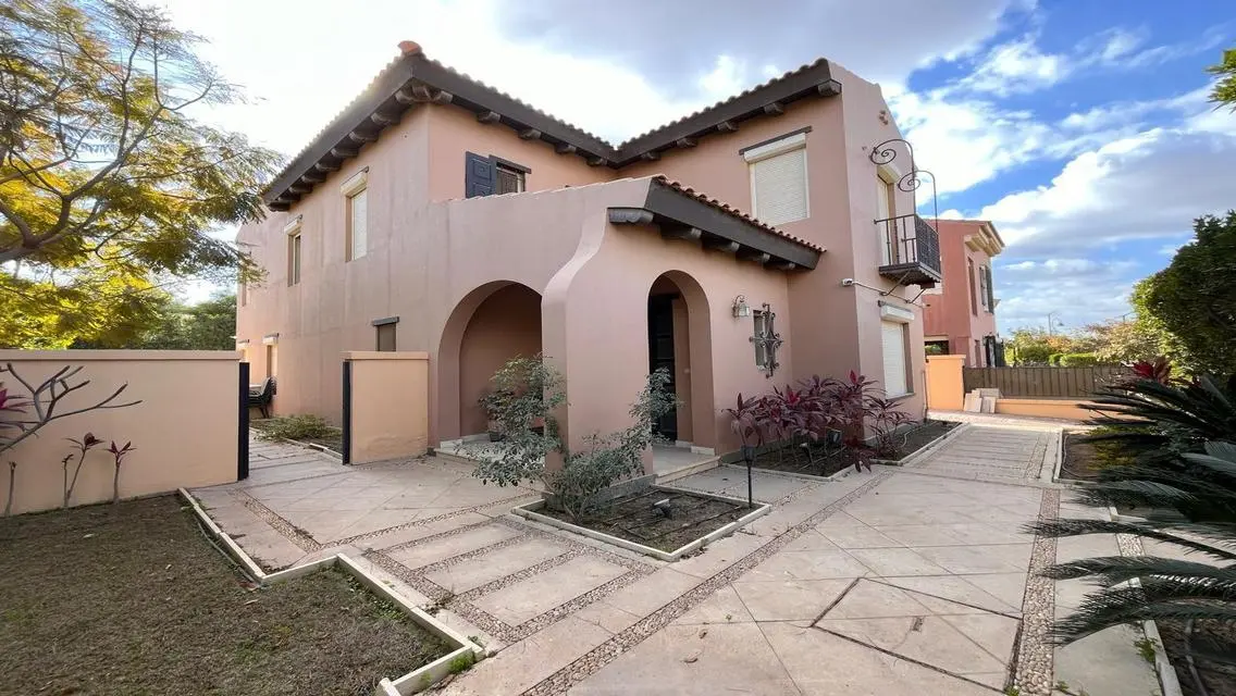Luxury Villa for Sale - 5000 Square Meters