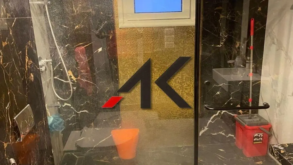فيلا فاخرة بمساحة واسعة للبيع