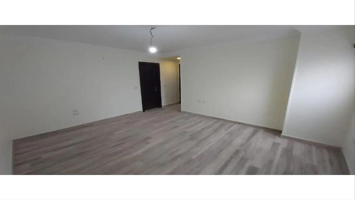 Premium 250 sqm Apartment in Al Huda