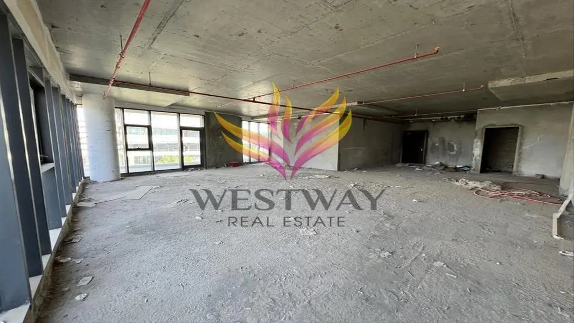 Luxury House for Sale with Modern Space