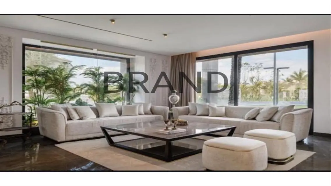 Luxury Apartment with Private Garden and Pool