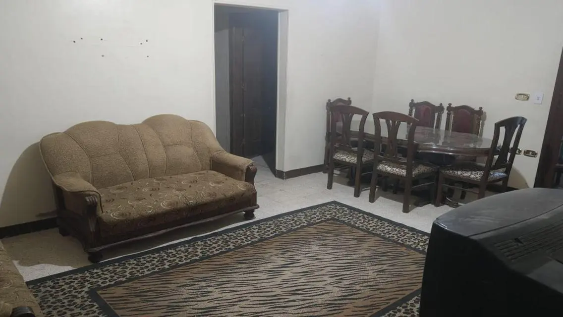 شقة فاخرة للإيجار في منطقة مميزة