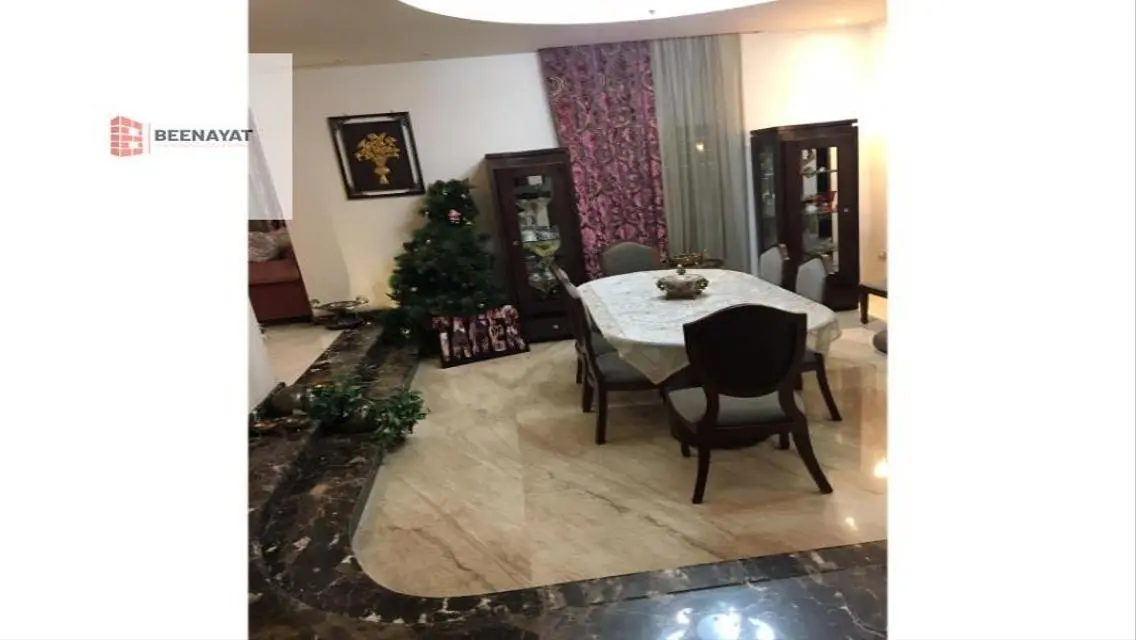 Luxury Villa for Sale with Private Garden in Prime Location