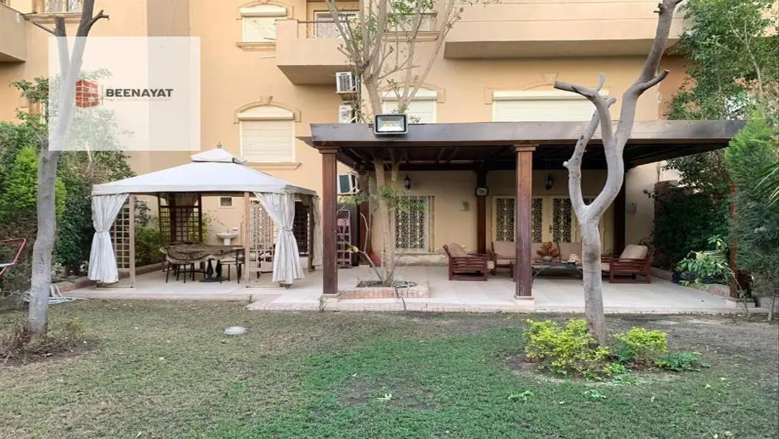 Luxury Villa for Sale with Private Garden in Prime Location