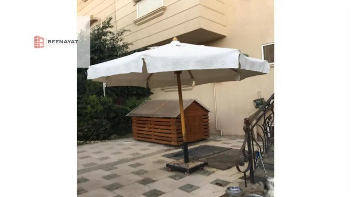 Luxury Villa for Sale with Private Garden in Prime Location