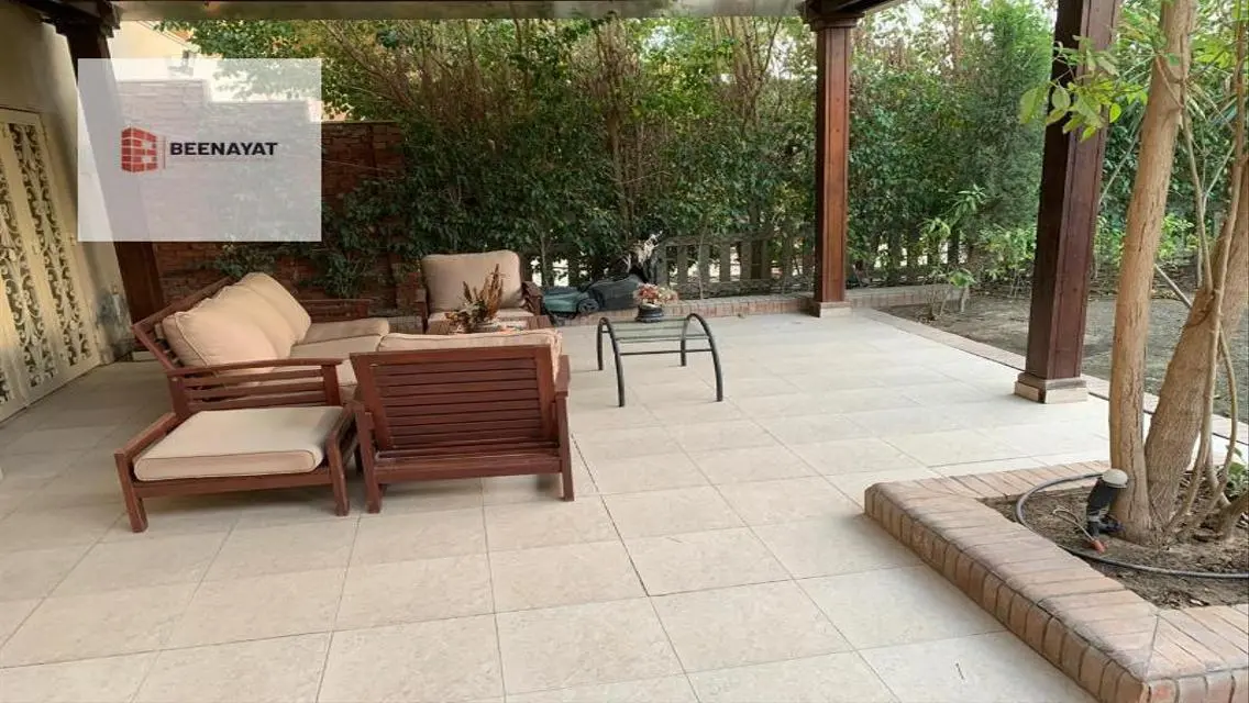 Luxury Villa for Sale with Private Garden in Prime Location