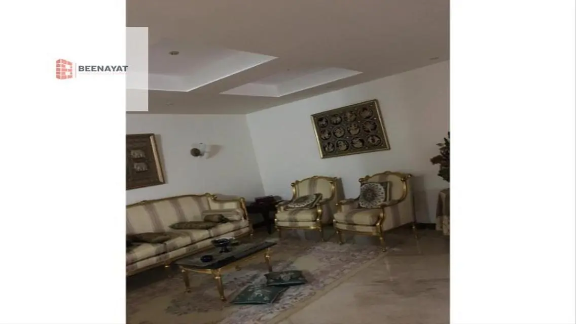 Luxury Villa for Sale with Private Garden in Prime Location