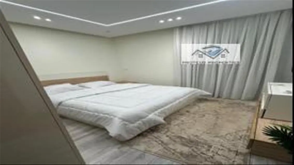 شقة فاخرة بمساحة واسعة
