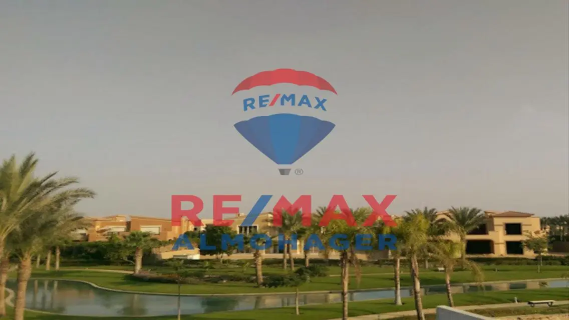 Luxury Villa with Private Garden and Modern Amenities