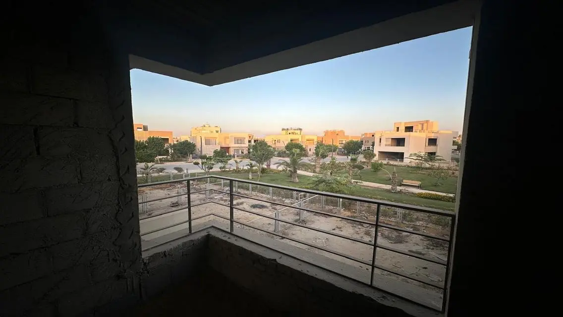 Luxury Villa with Private Garden and Maid's Room