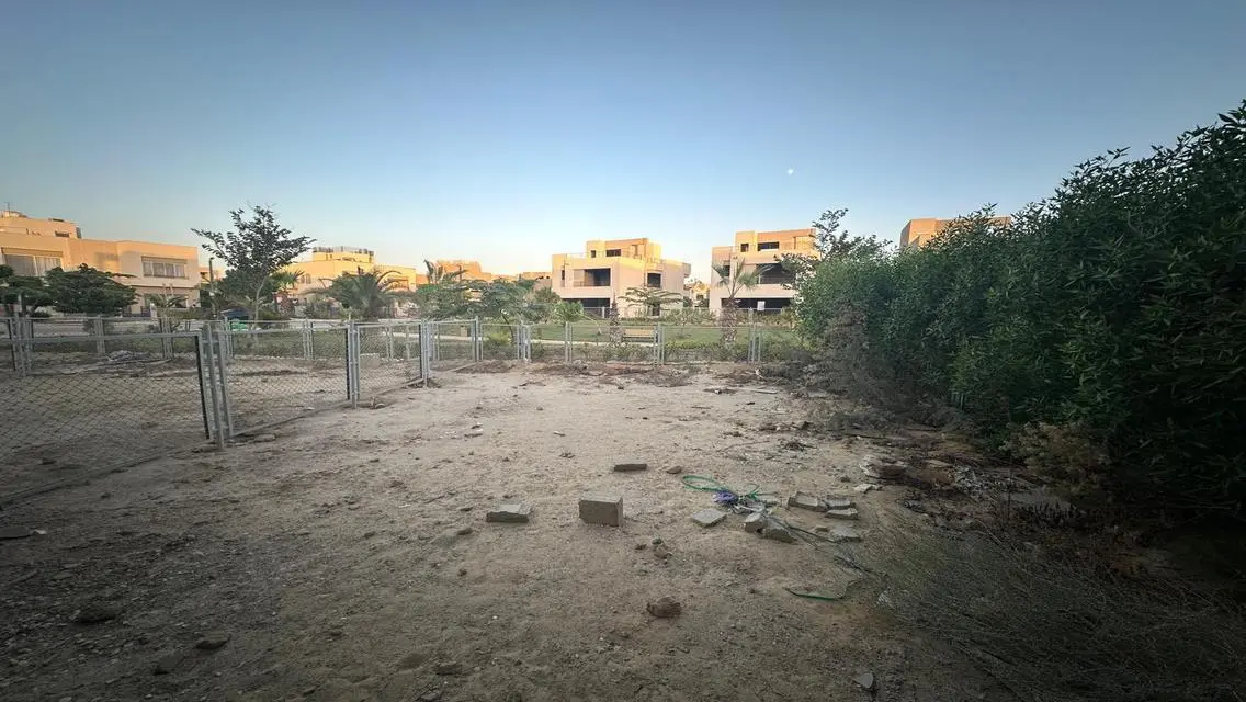 Luxury Villa with Private Garden and Maid's Room
