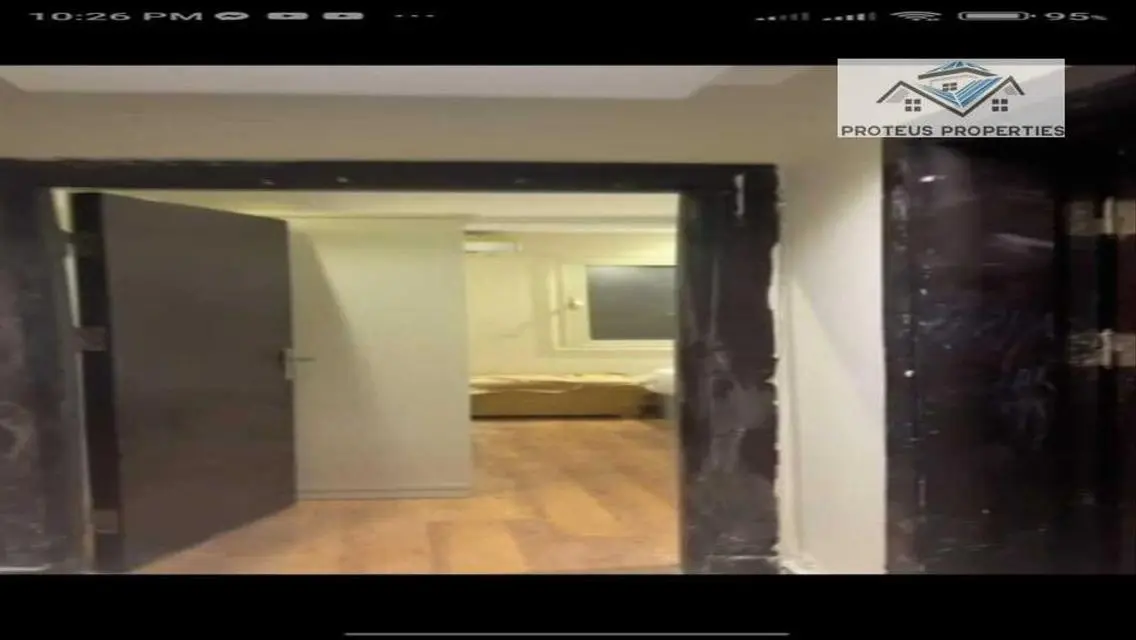 Luxury 3-Bedroom Apartment with Private Garden