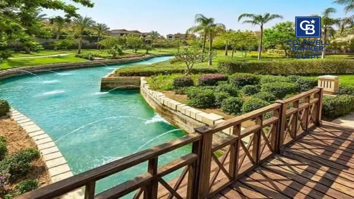 Stunning Open-View Landscape Over Lakes