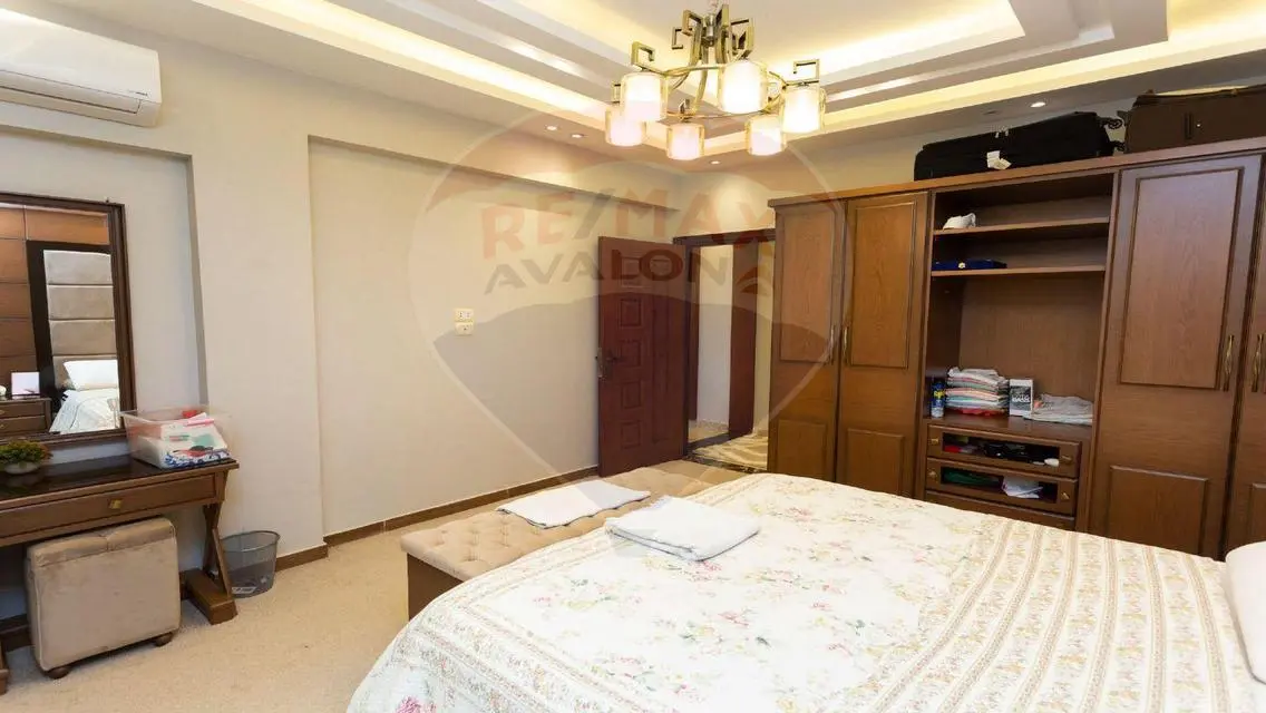 شقة فاخرة للبيع بسعر 55000