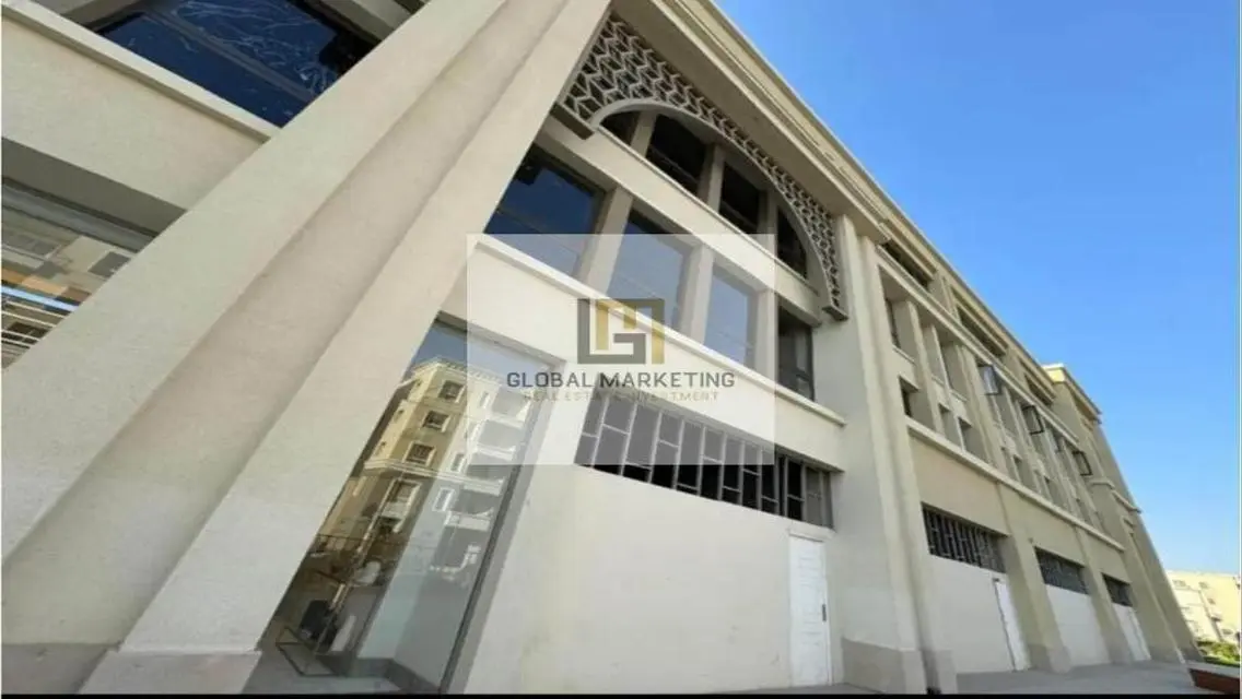 Modern Office for Sale in the City Center - 1000 sqm