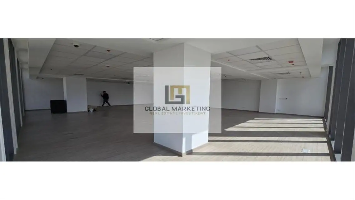 Luxurious Apartment for Rent in Abdul Aziz Square