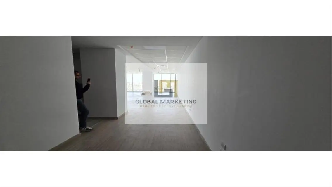 Luxurious Apartment for Rent in Abdul Aziz Square
