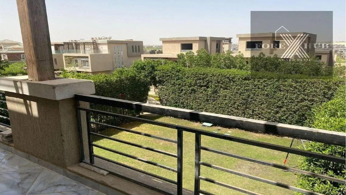 Luxury Home with 628 Square Meters Including Private Pool and Garden