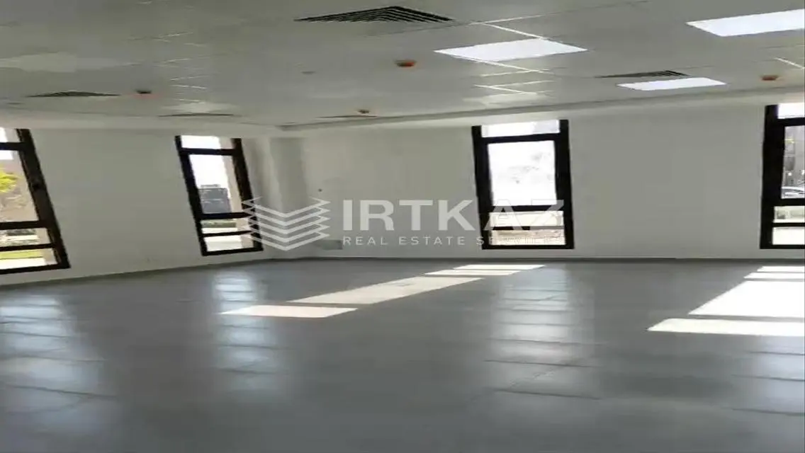 Luxury Apartment for Sale in a Quiet Neighborhood