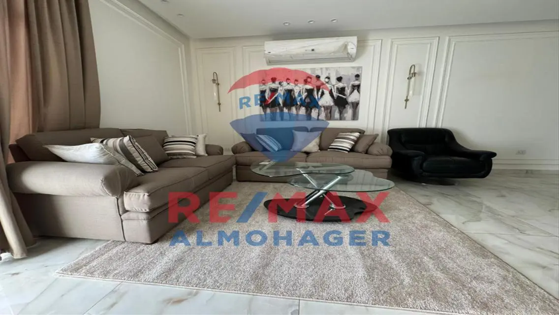 Luxury Apartment for Rent at 55000