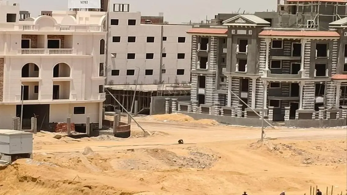 شقة فاخرة للبيع بمساحة 3434 متر - 50-60 غرفة