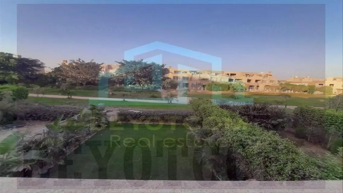 شقة فاخرة للبيع في قلب المدينة