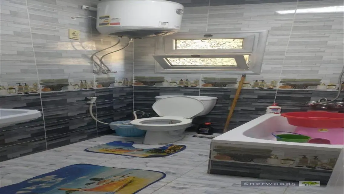 شقة فاخرة للبيع بمساحة واسعة