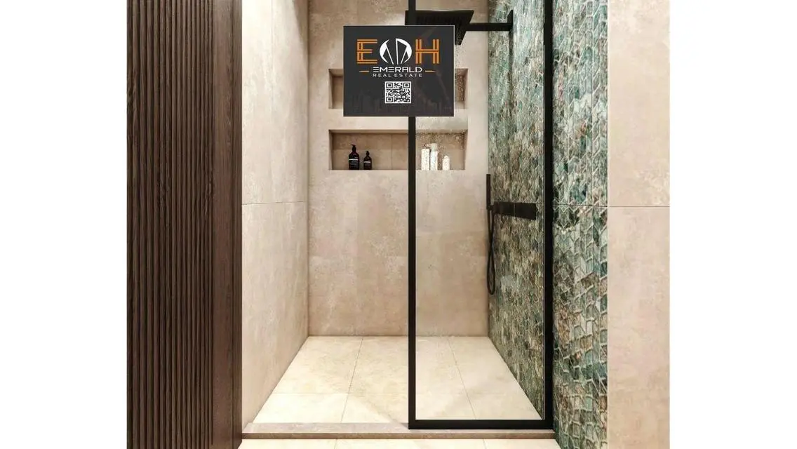 Luxurious Apartment with Spacious Interiors in the City Center