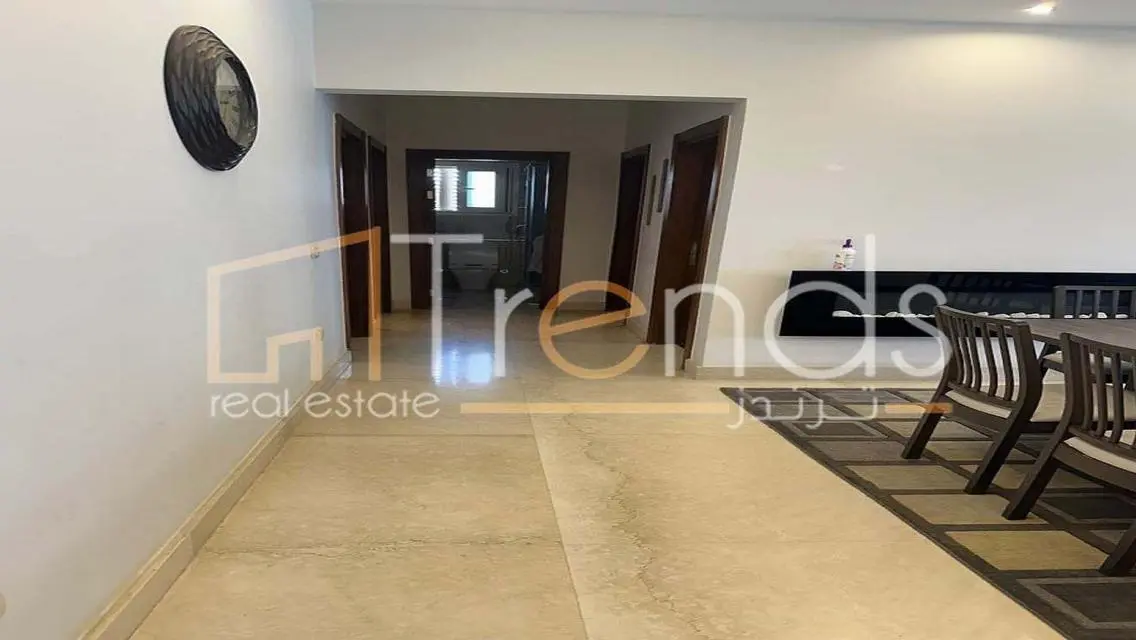 Luxurious Apartment for Rent - 148 Square Meters in Prime Location